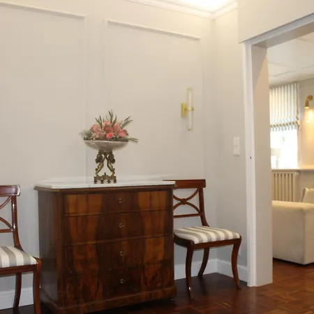 Stilvolle Im Zentrum Für 5 Personen Paderborn