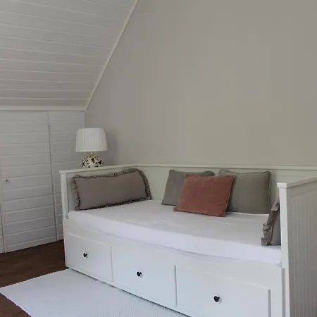 Stilvolle Im Zentrum Fuer 5 Personen Apartment Paderborn
