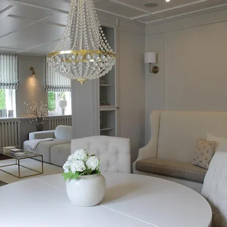 Stilvolle Im Zentrum Für 5 Personen Paderborn