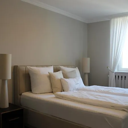 Apartamento Stilvolle Im Zentrum Für 5 Personen Paderborn