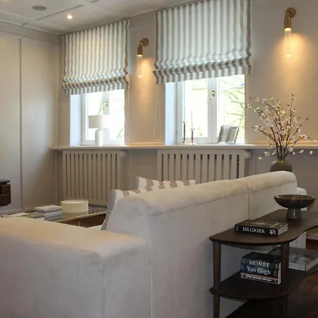 Stilvolle Im Zentrum Für 5 Personen *