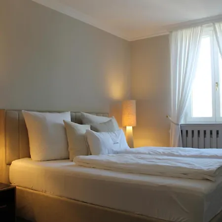 Stilvolle Im Zentrum Für 5 Personen Apartamento Paderborn