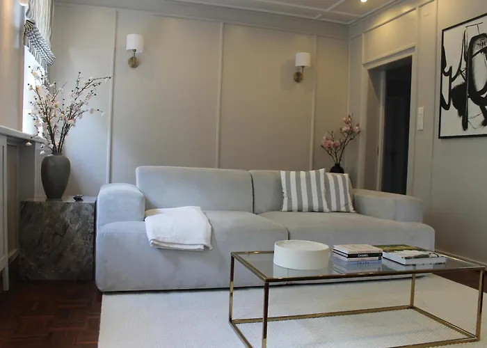 Lejlighed Stilvolle Im Zentrum Fuer 5 Personen *