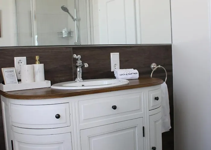 Stilvolle Im Zentrum Fuer 5 Personen Lejlighed *