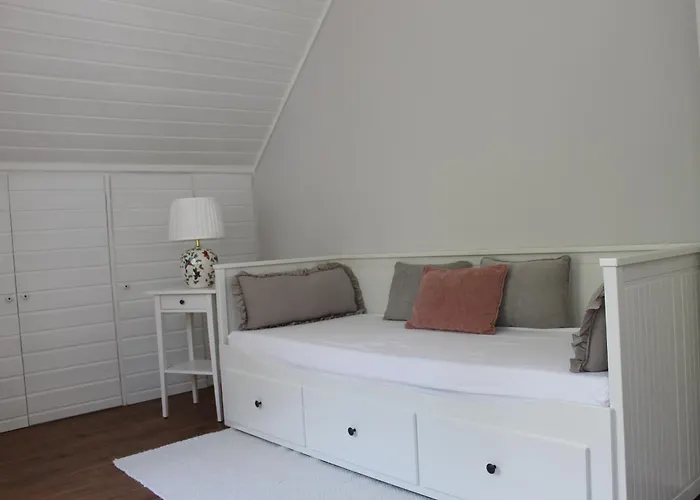 Stilvolle Im Zentrum Fuer 5 Personen Lejlighed