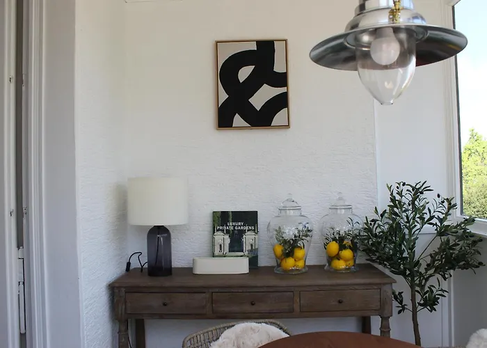 Lejlighed Stilvolle Im Zentrum Fuer 5 Personen