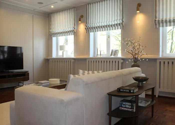 Stilvolle Im Zentrum Fuer 5 Personen *